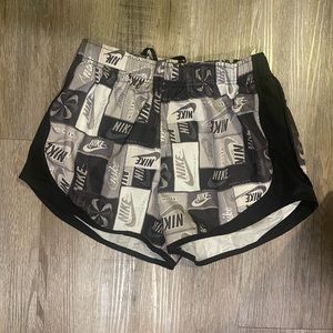 Nike drifit shorts